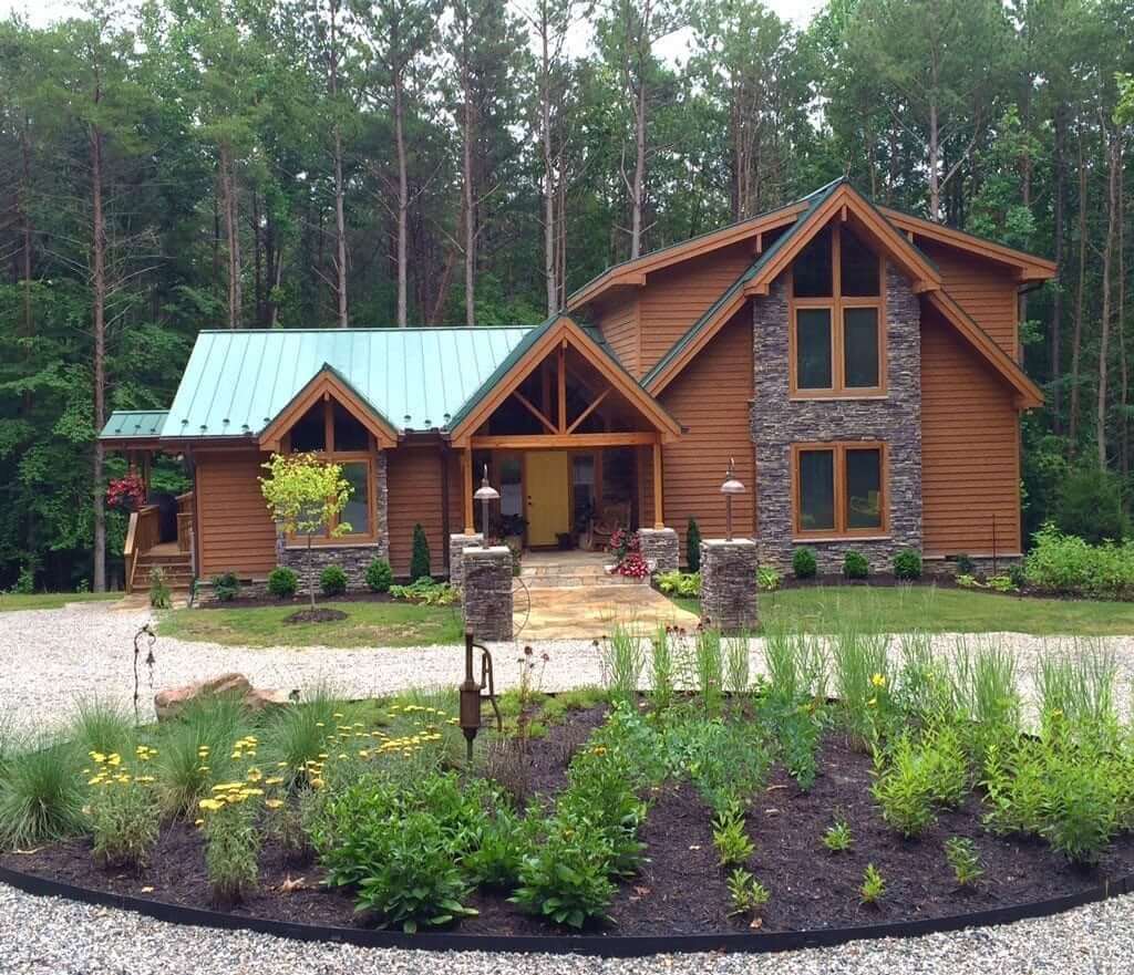A Custom Lindal Cedar Home in Virginia